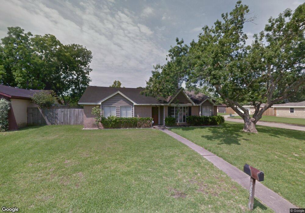 16902 Paint Rock Rd, Friendswood, TX 77546 - photo 1