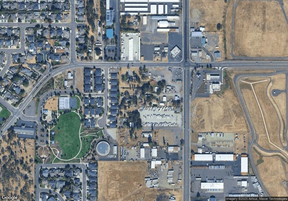 178 Wells Rd, Central Point, OR 97502 - photo 1