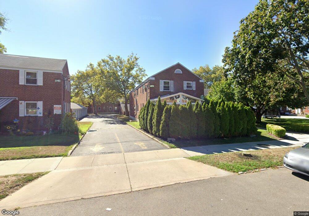 25424 74th Ave, Glen Oaks, NY 11004 - photo 1