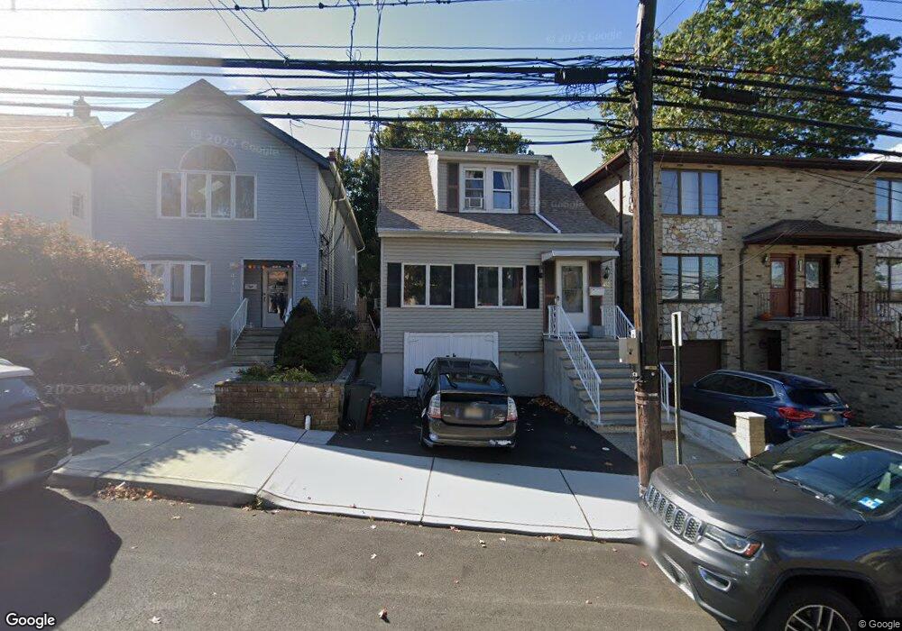 412 Lafayette Ave, Cliffside Park, NJ 07010 - photo 1