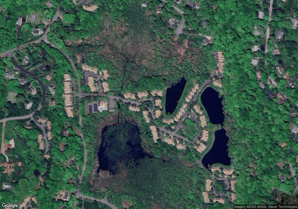 150 Birchwood Close, Chappaqua, NY 10514 - photo 1