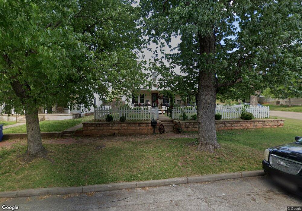 324 E Mansur Ave, Guthrie, OK 73044 - photo 1