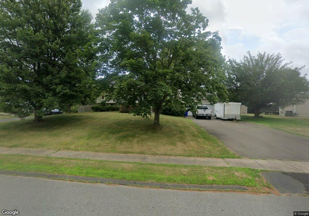 8 Clearview Dr, Wallingford, CT 06492 - photo 1