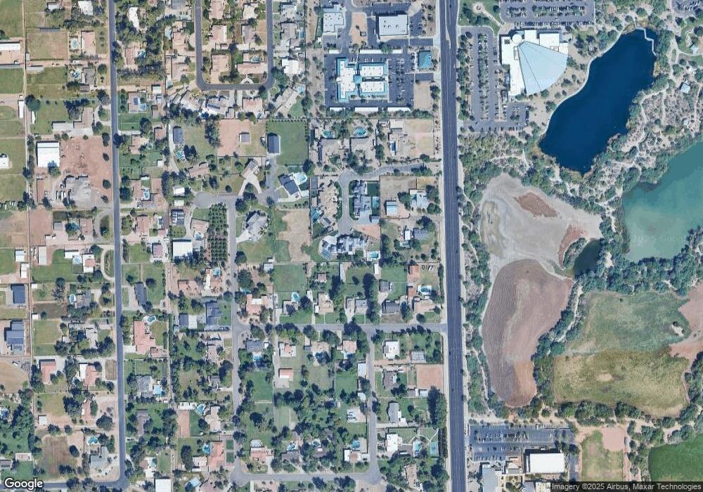 2321 E Escondido Place, Gilbert, AZ 85234 - photo 1