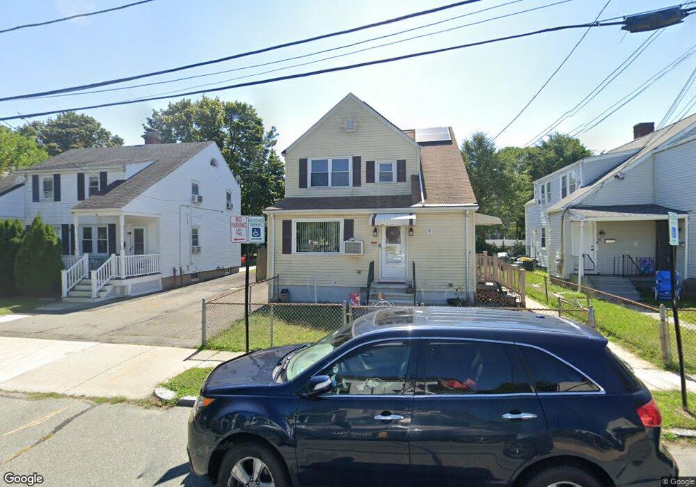 69 Lawn Ave, Quincy, MA 02169 - photo 1