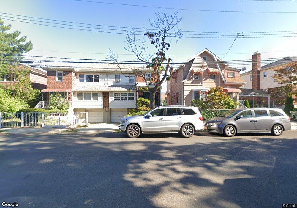 161-09 Laburnum Ave, Flushing, NY 11358 - photo 1