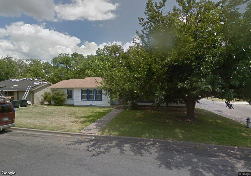 837 Featherston St, Cleburne, TX 76033 - photo 1