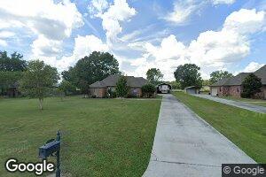 6745 Lone Oak Dr, Port Allen, LA 70767