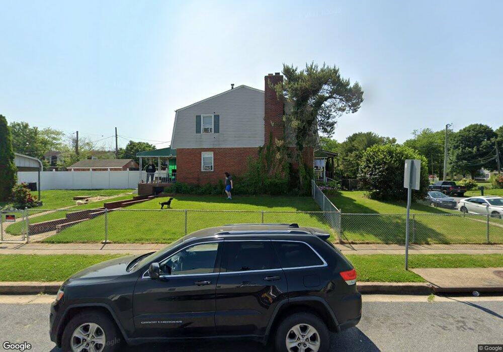 539 Grovethorn Rd, Middle River, MD 21220 - photo 1