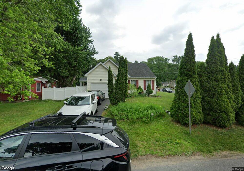 34 Sherwood Dr, Latham, NY 12110 - photo 1