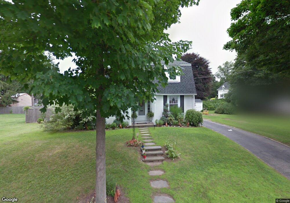 27 Wedge St, Cranston, RI 02920 - photo 1