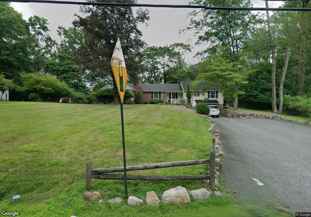 579 W Crescent Ave, Allendale, NJ 07401 - photo 1