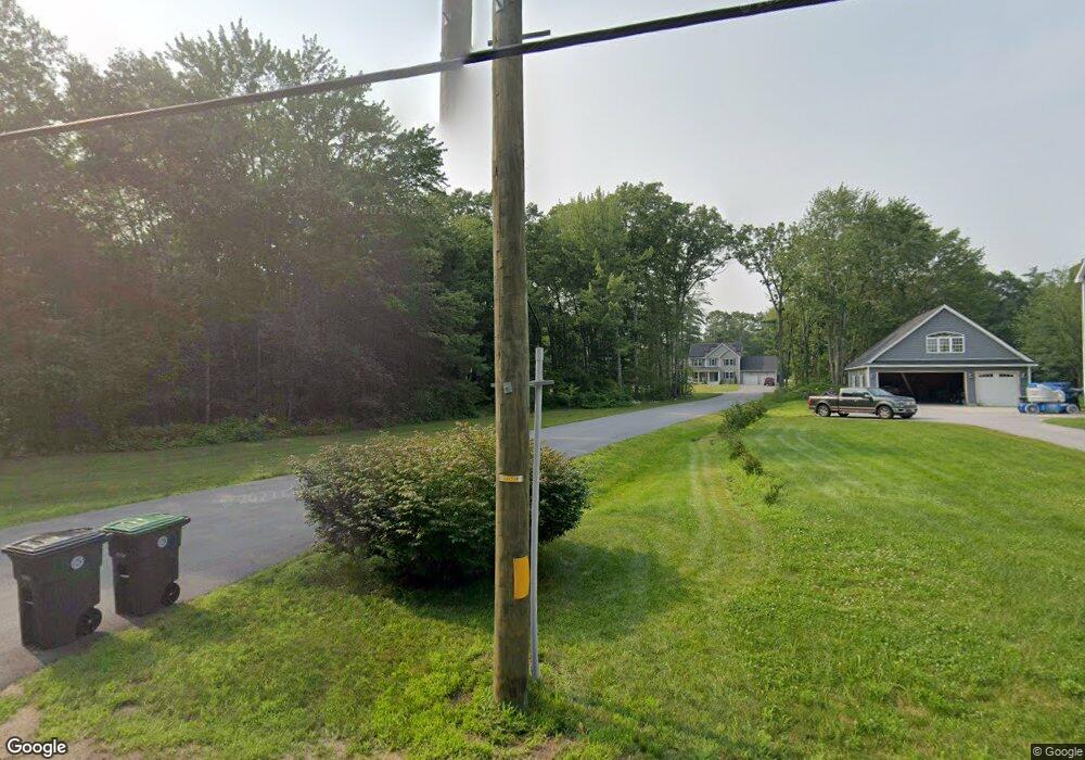 92 Farmer Rd, Hooksett, NH 03106 - photo 1