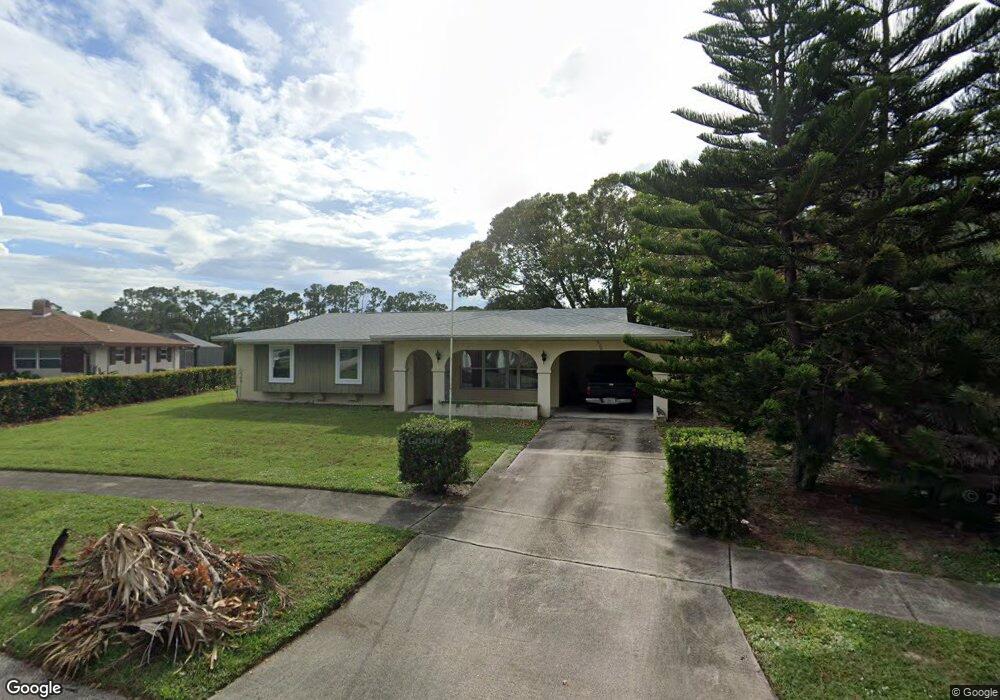 928 Canal Cir, Sebastian, FL 32958 - photo 1