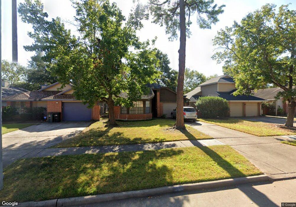 8546 Laurel Trails Dr, Houston, TX 77095 - photo 1