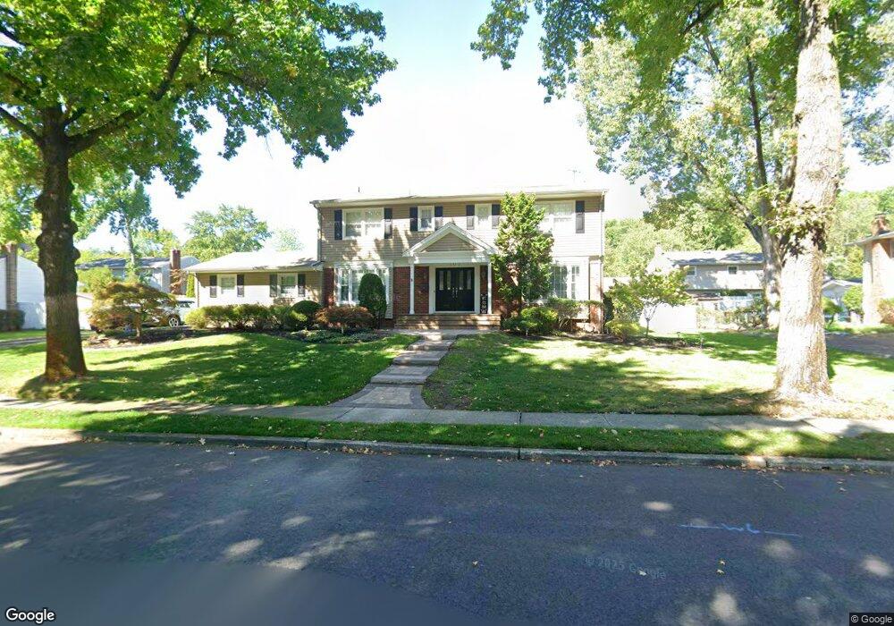 103 Brown Cir, Paramus, NJ 07652 - photo 1