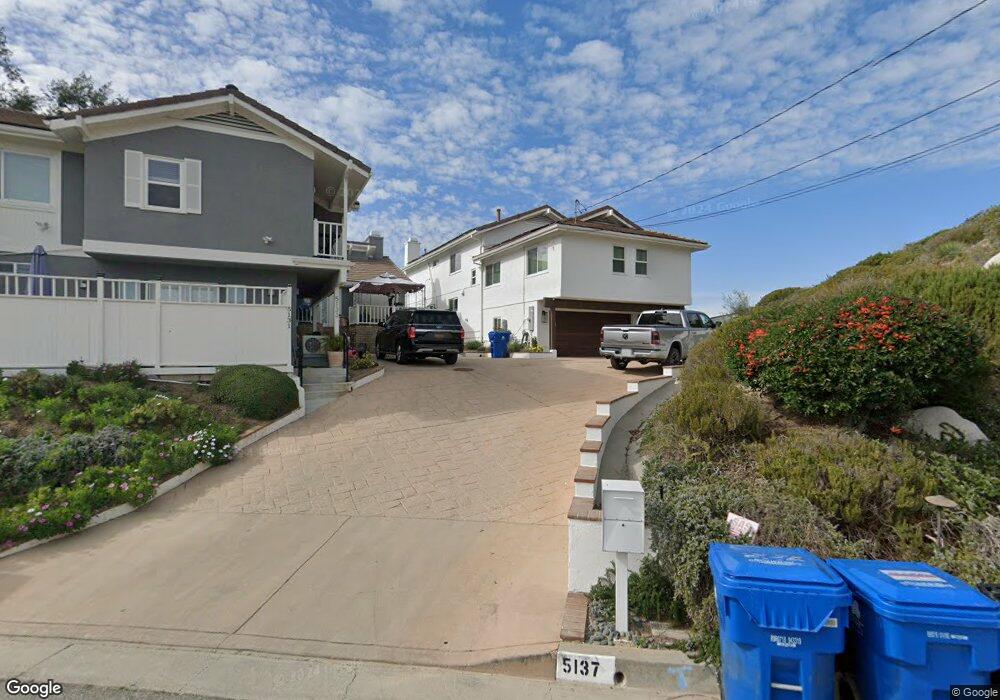 5137 Medina Rd, Woodland Hills, CA 91364 - photo 1