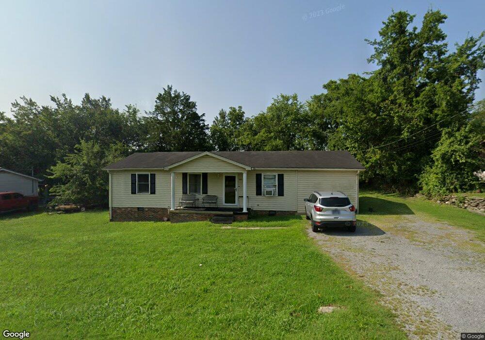 404 Blue Ribbon Pkwy, Shelbyville, TN 37160 - photo 1