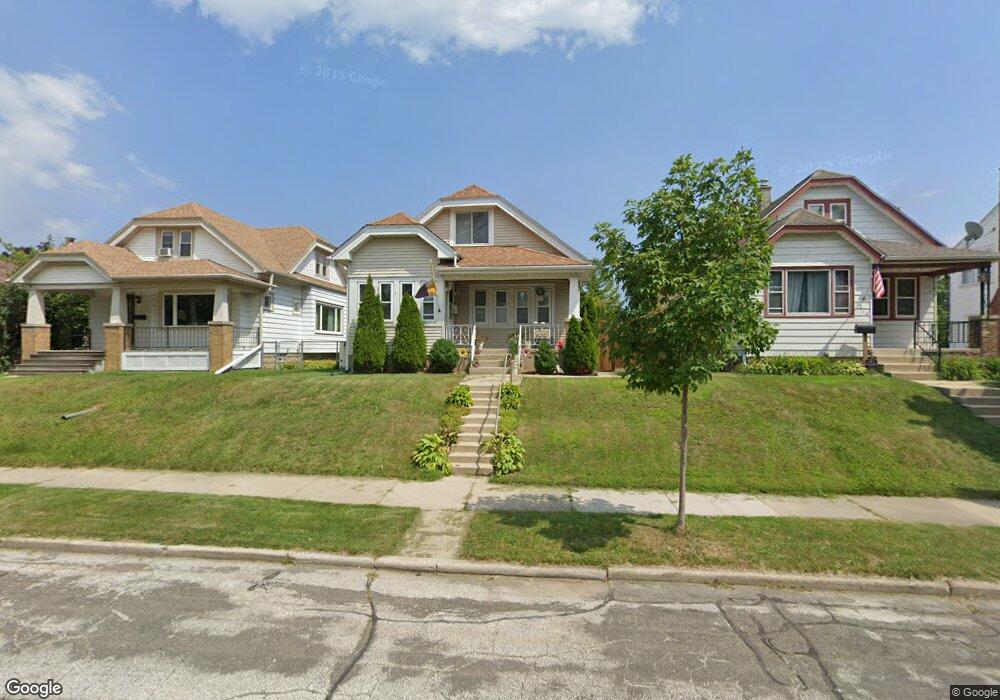 4212 S 1st Place, Milwaukee, WI 53207 - photo 1