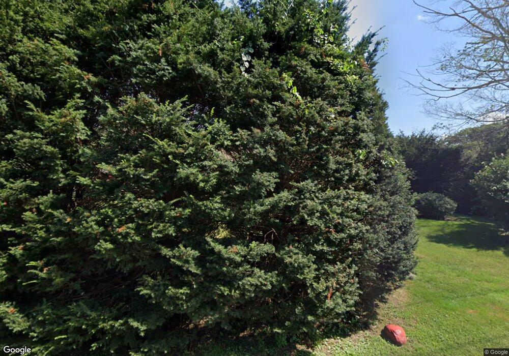 356 Chestnut Hill Ave, Waterbury, CT 06704 - photo 1