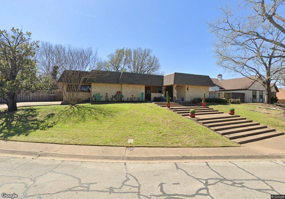 808 Shady Creek Dr, Cleburne, TX 76033 - photo 1