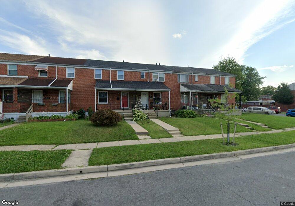 1020 Foxchase Ln, Essex, MD 21221 - photo 1