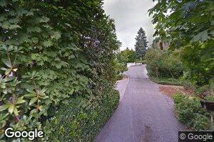 8 Meadow Ln, Mercer Island, WA 98040