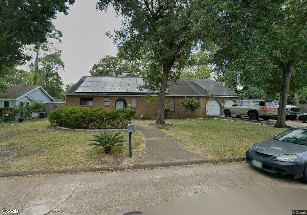 7221 Jadewood Dr, Houston, TX 77088 - photo 1