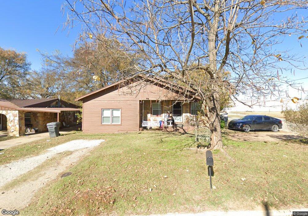 201 Drew St SW, Ardmore, OK 73401 - photo 1