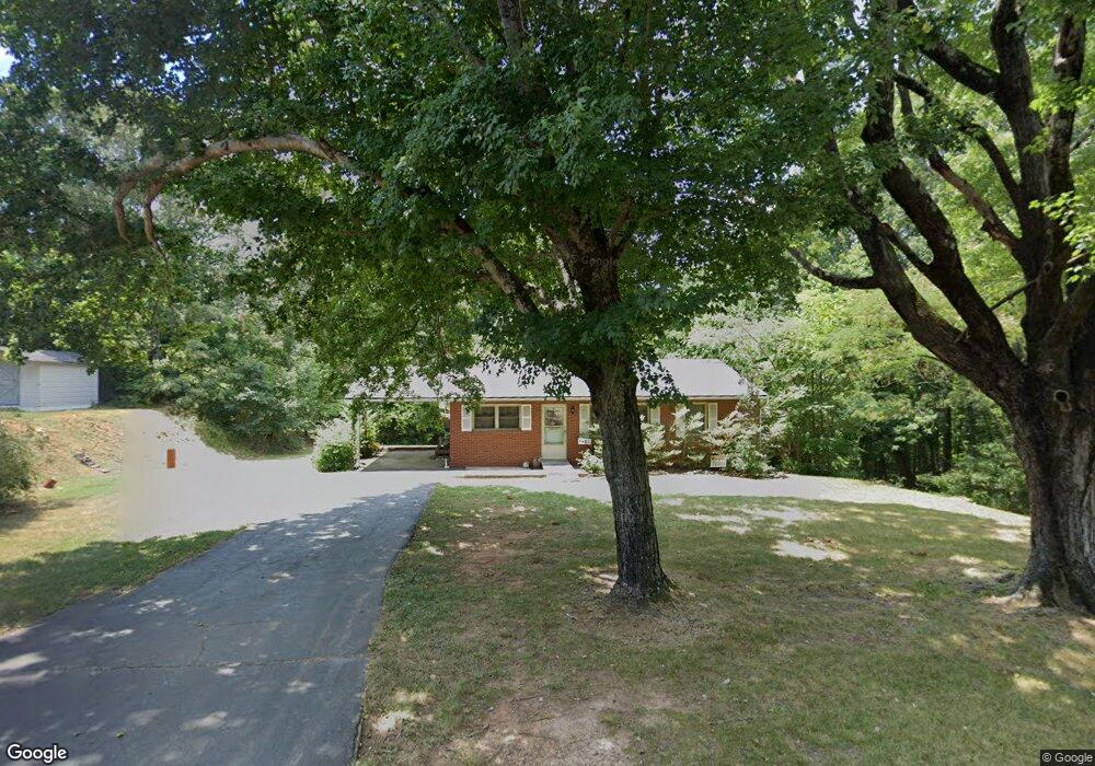 501 Lewallen Rd, Asheboro, NC 27205 - photo 1