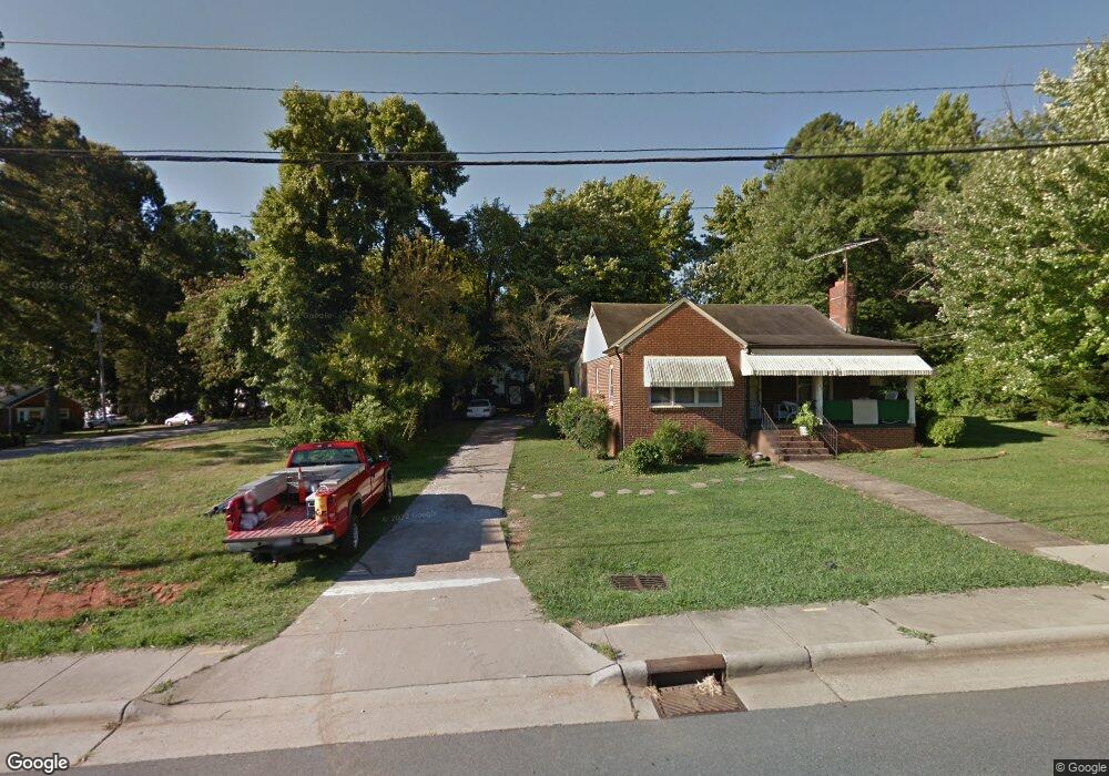 1027 Barbee Ave, High Point, NC 27260 - photo 1