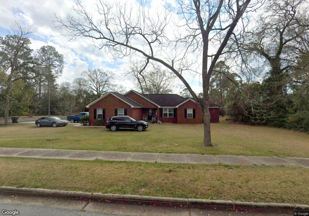 402 W Liberty St, Claxton, GA 30417 - photo 1
