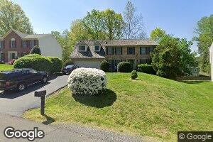 4714 Western St, Fairfax, VA 22030