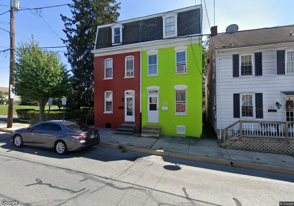 648 Manor St, Columbia, PA 17512 - photo 1