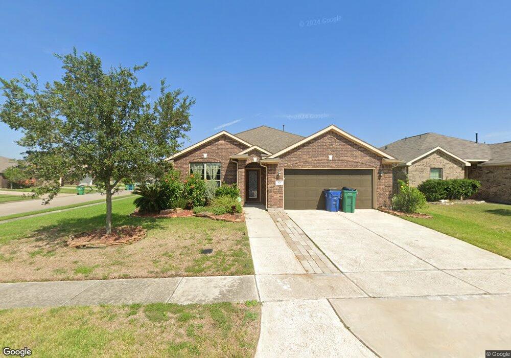 373 Hannah Ln, Alvin, TX 77511 - photo 1