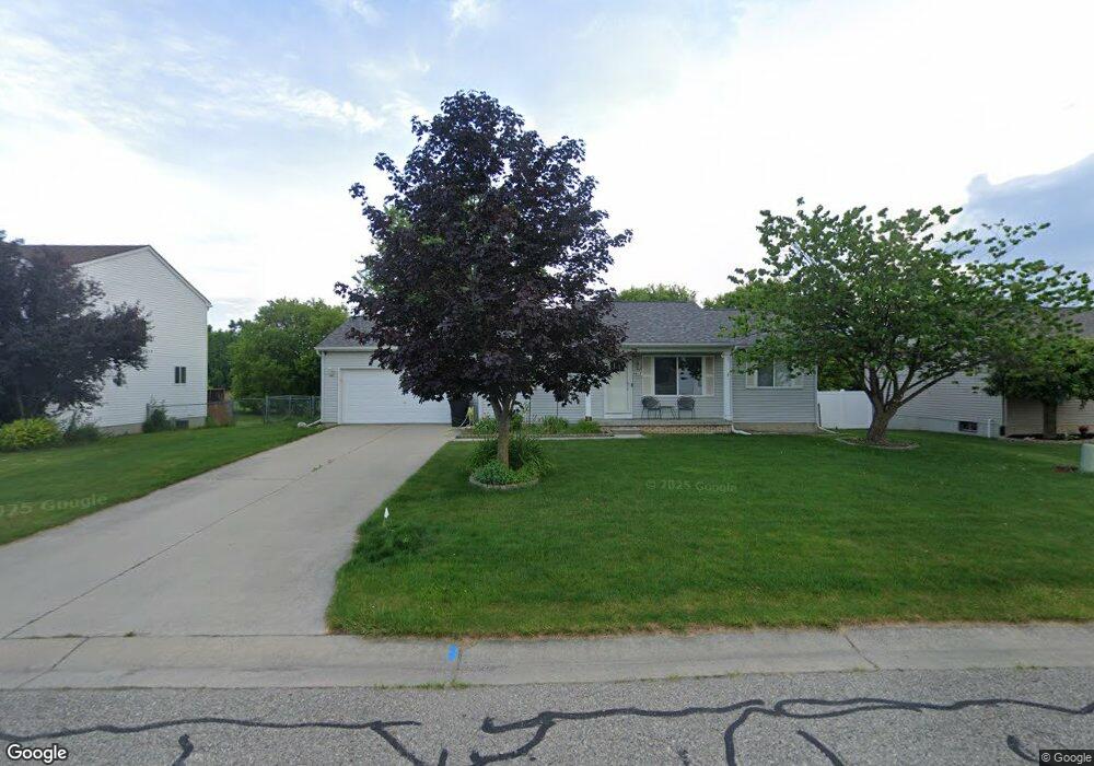 9417 Tiger Run Trail unit 15, Davison, MI 48423 - photo 1