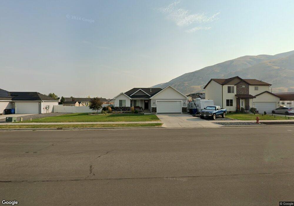 1427 E Hyrum Blvd unit 102, Hyrum, UT 84319 - photo 1