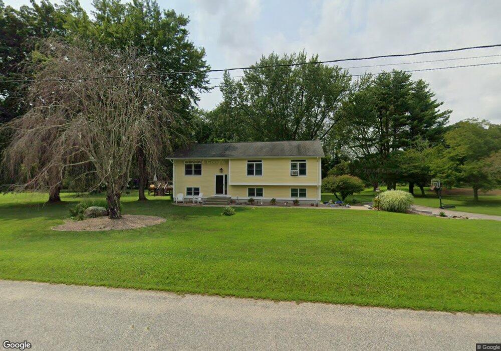 7 Southgate Cir, North Franklin, CT 06254 - photo 1