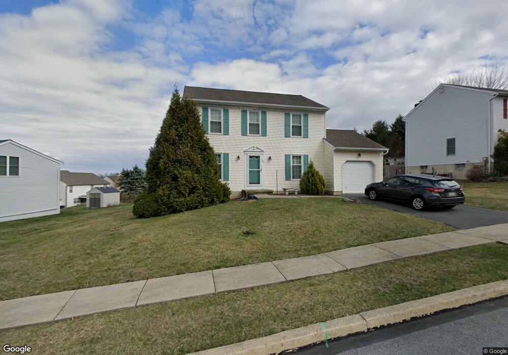 33 Rim View Ln, Reading, PA 19607 - photo 1
