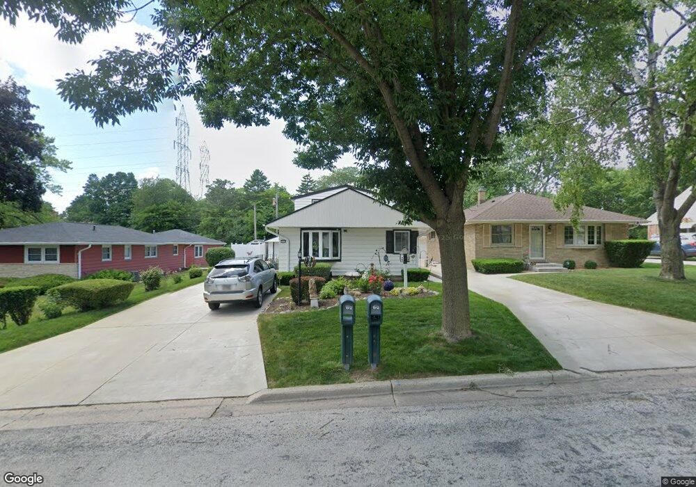 1913 N 119th St, Milwaukee, WI 53226 - photo 1