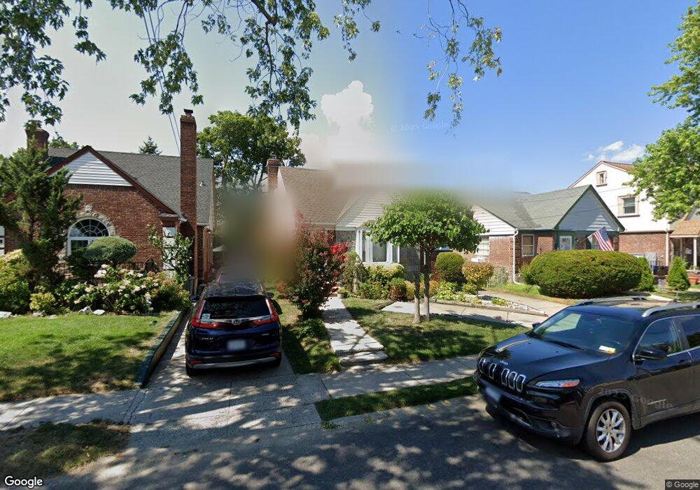 2710 200th St, Bayside, NY 11360 - photo 1