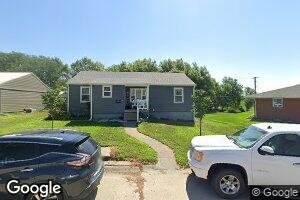 702 Cherry Ave, Broken Bow, NE 68822