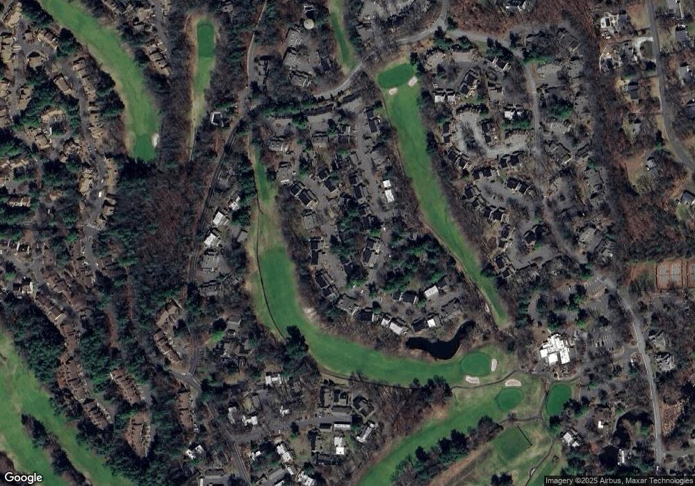 10 Applewood Ln unit 209C, Avon, CT 06001 - photo 1