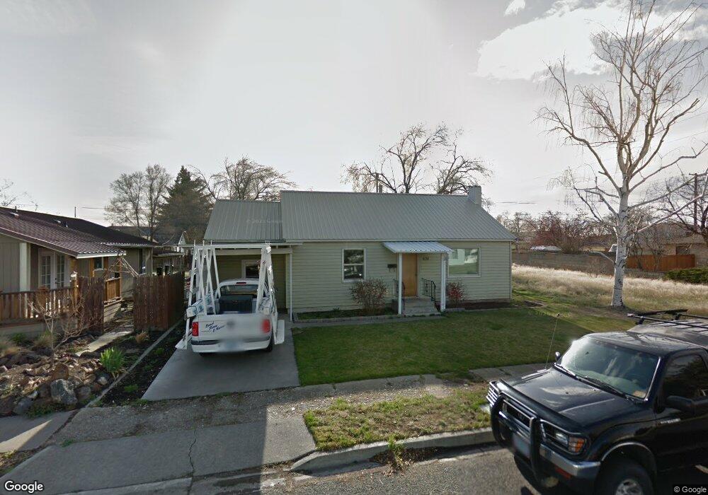 638 SW 13th St, Redmond, OR 97756 - photo 1