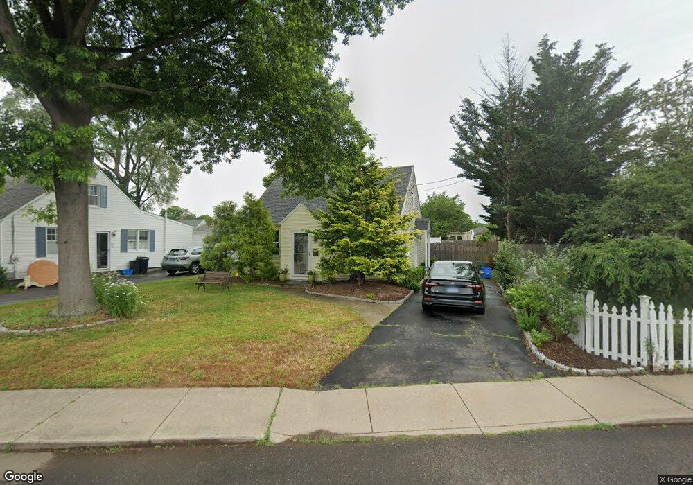 11 Summit Ave, East Haven, CT 06512 - photo 1