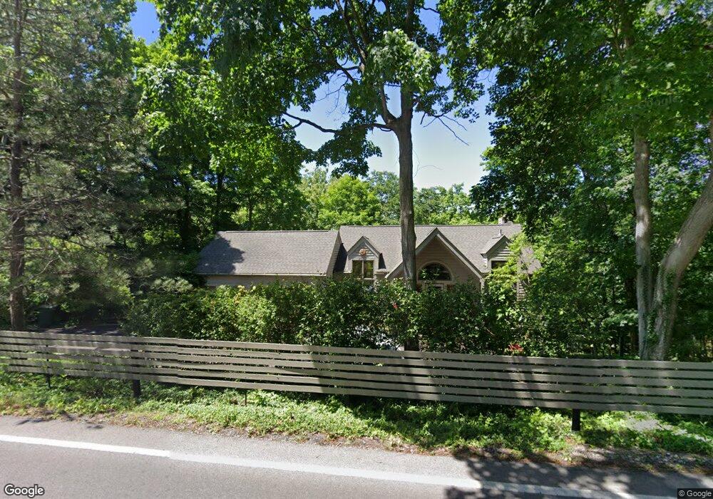 851 Noe Bixby Rd, Columbus, OH 43213 - photo 1