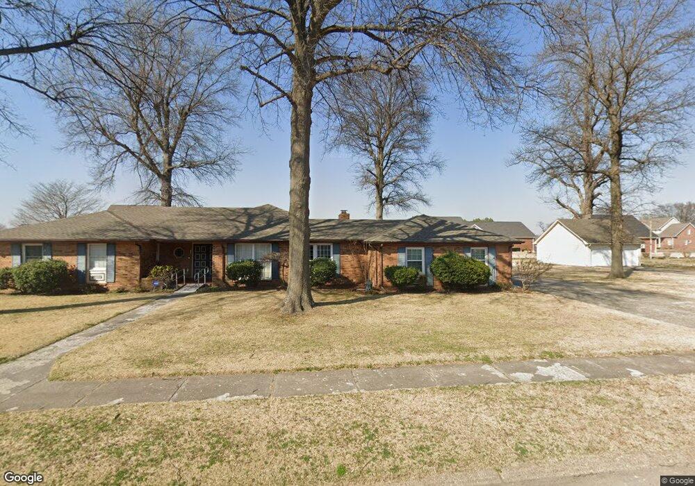 465 Saint Peter Dr, New Madrid, MO 63869 - photo 1