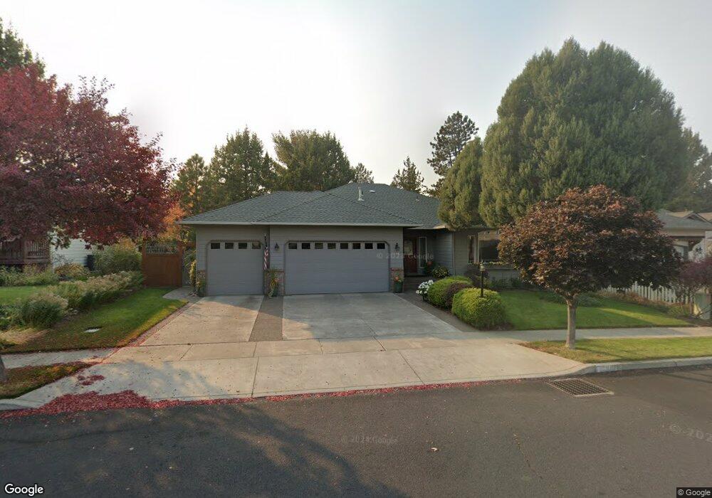 331 SE Soft Tail Loop, Bend, OR 97702 - photo 1