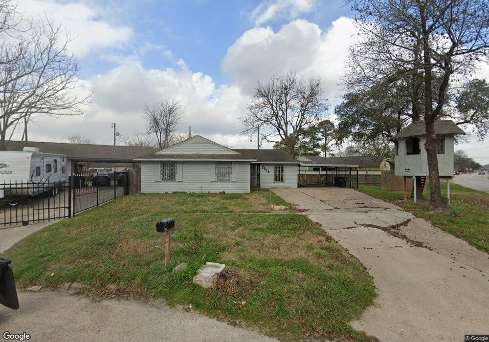 2919 Charter Oaks Dr, Houston, TX 77093 - photo 1