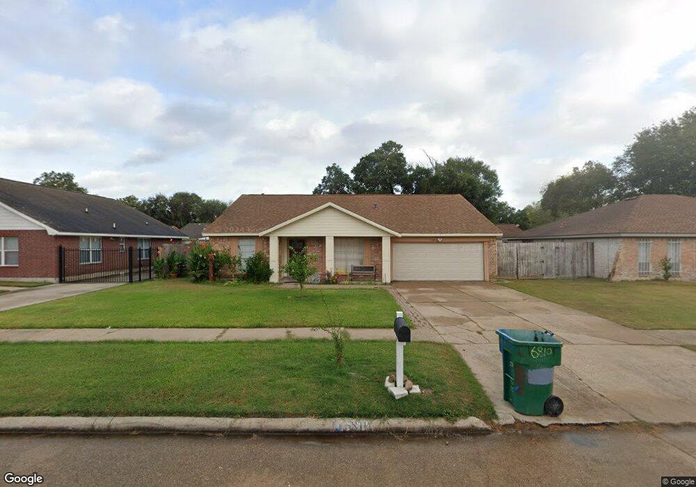 6810 Dusty Dawn Dr, Houston, TX 77086 - photo 1